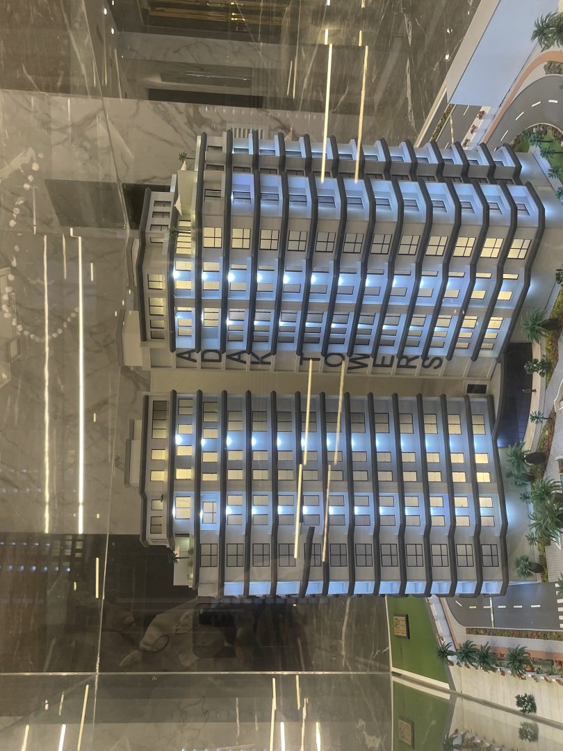 فروش واحد ۱۳۰ متری سه‌خواب در برج آداک کیش