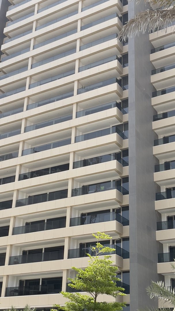 برج خرداد ۶۸ متر یک خواب /دید دریا/فرنیش کامل