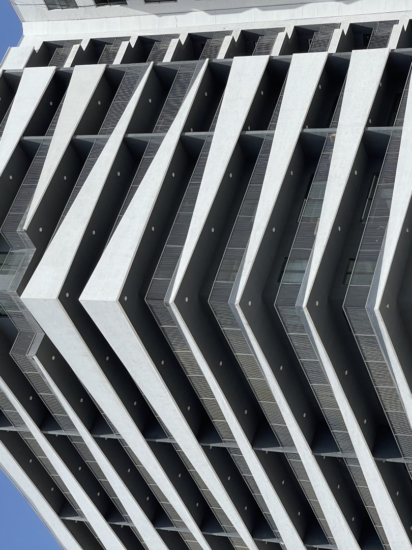 برج فروردین ۷۰ متر یک خواب