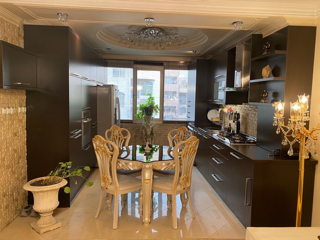 فروش آپارتمان ۵۰ متری یک‌خوابه در شهرک صدف | طبقه اول | رو به نمای اصلی