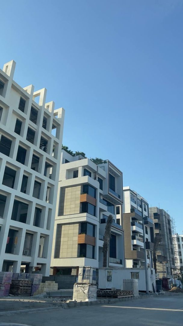 فروش واحد لوکس ۳ خوابه (هر سه مستر) در فاز ۷ – لاکچری‌ترین واحد منطقه