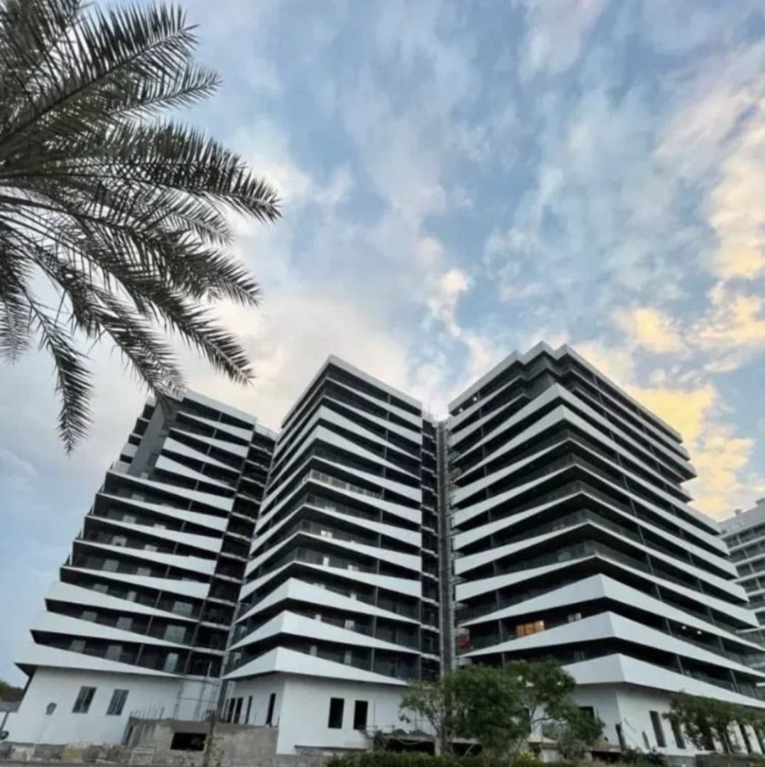 فروش واحد دو خواب برج فروردین