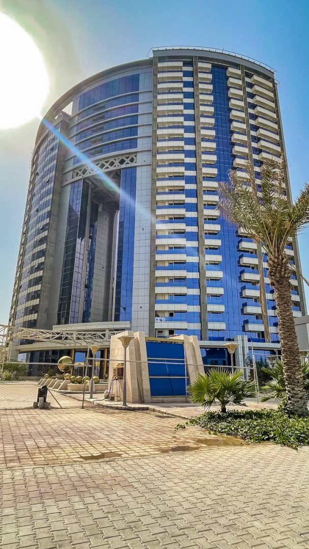 فروش برج دانا / ۸۶ متر /یکخواب/ دید مستقیم دریا