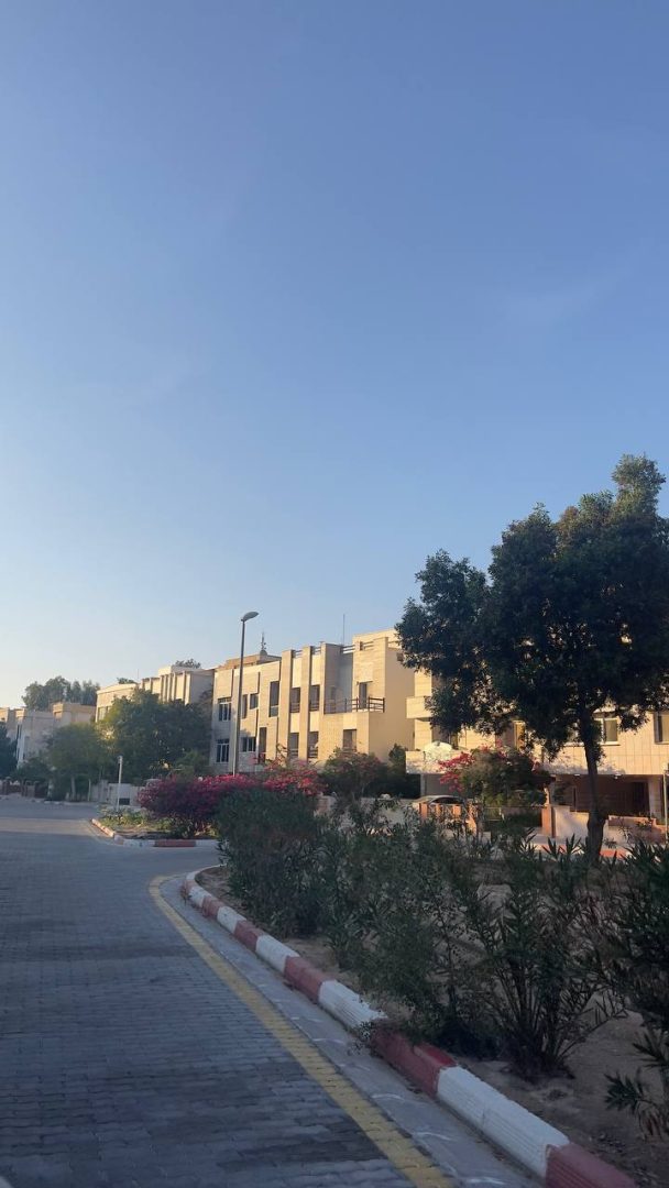 فروش دوخواب ۹۶ متر مشاعات سنگ شهرک صدف کیش