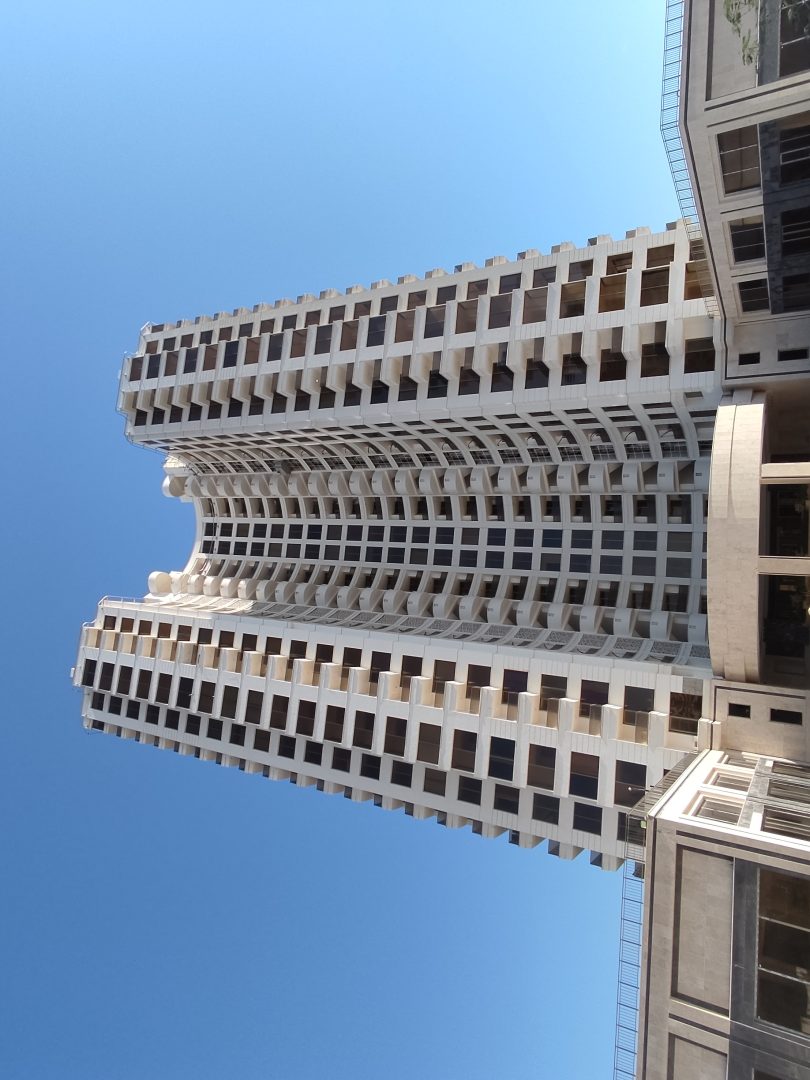 فروش برج شاراکس کیش دید دریا محمد آزاد