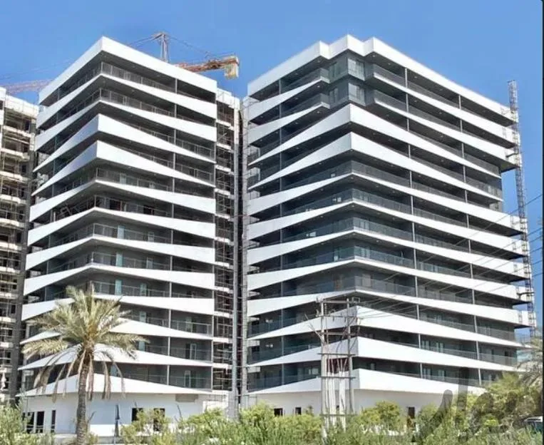 فروش برج فروردین با قیمت استثنایی جزیره کیش