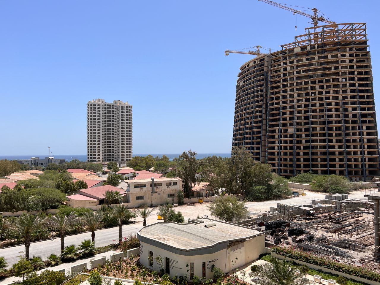 برج روما سه خواب