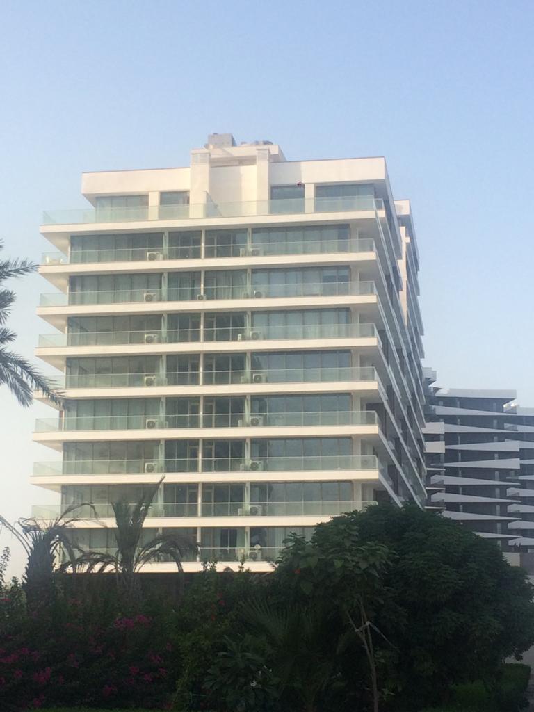 برج اردیبهشت دو خواب