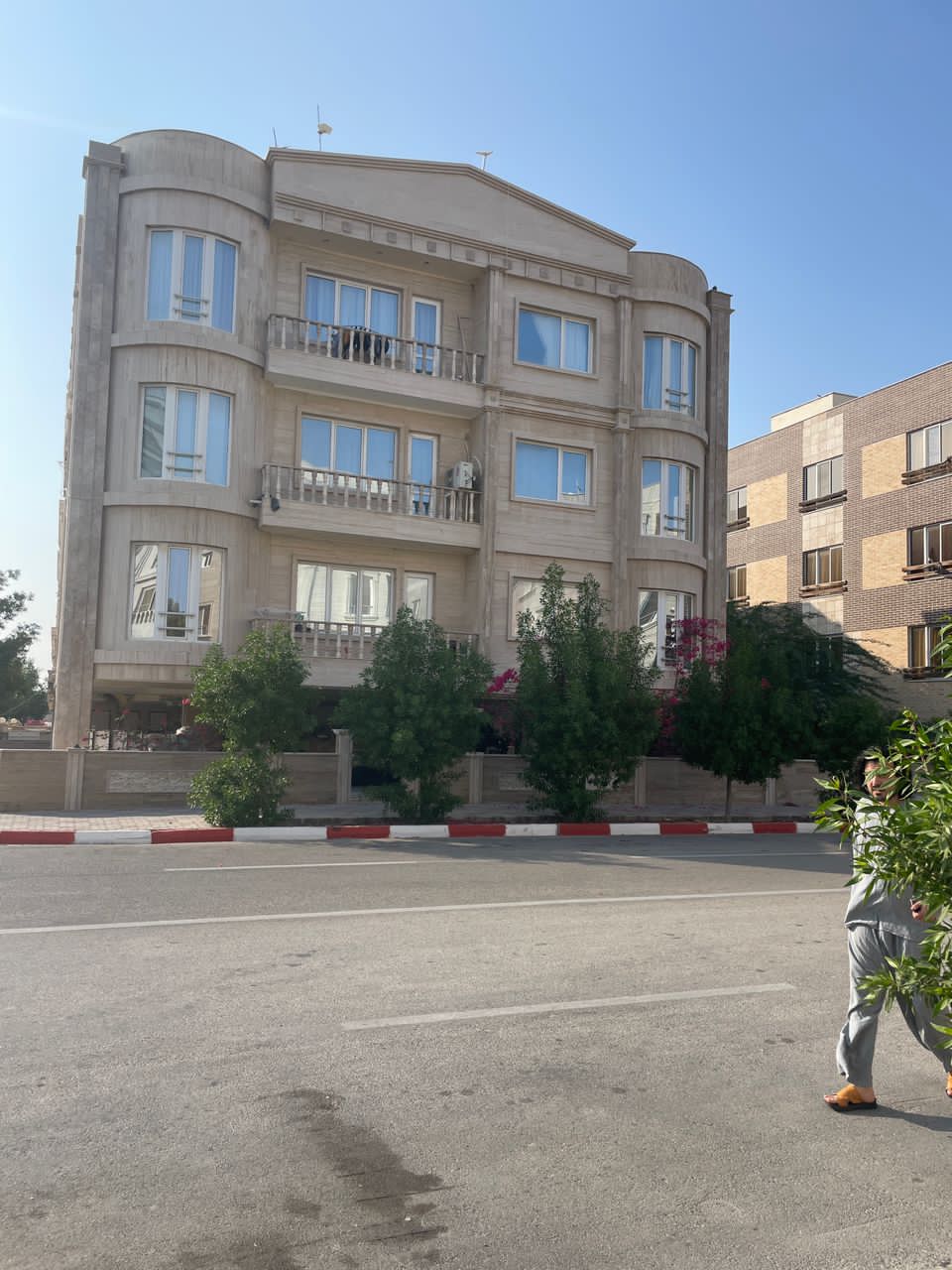 فروش نوبنیاد۱ نیلوفر جزیره کیش