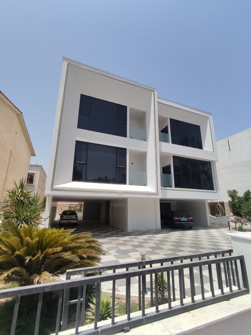 فروش صدف کلید نخورده صفر  دو خواب آسانسور دار جزیره کیش