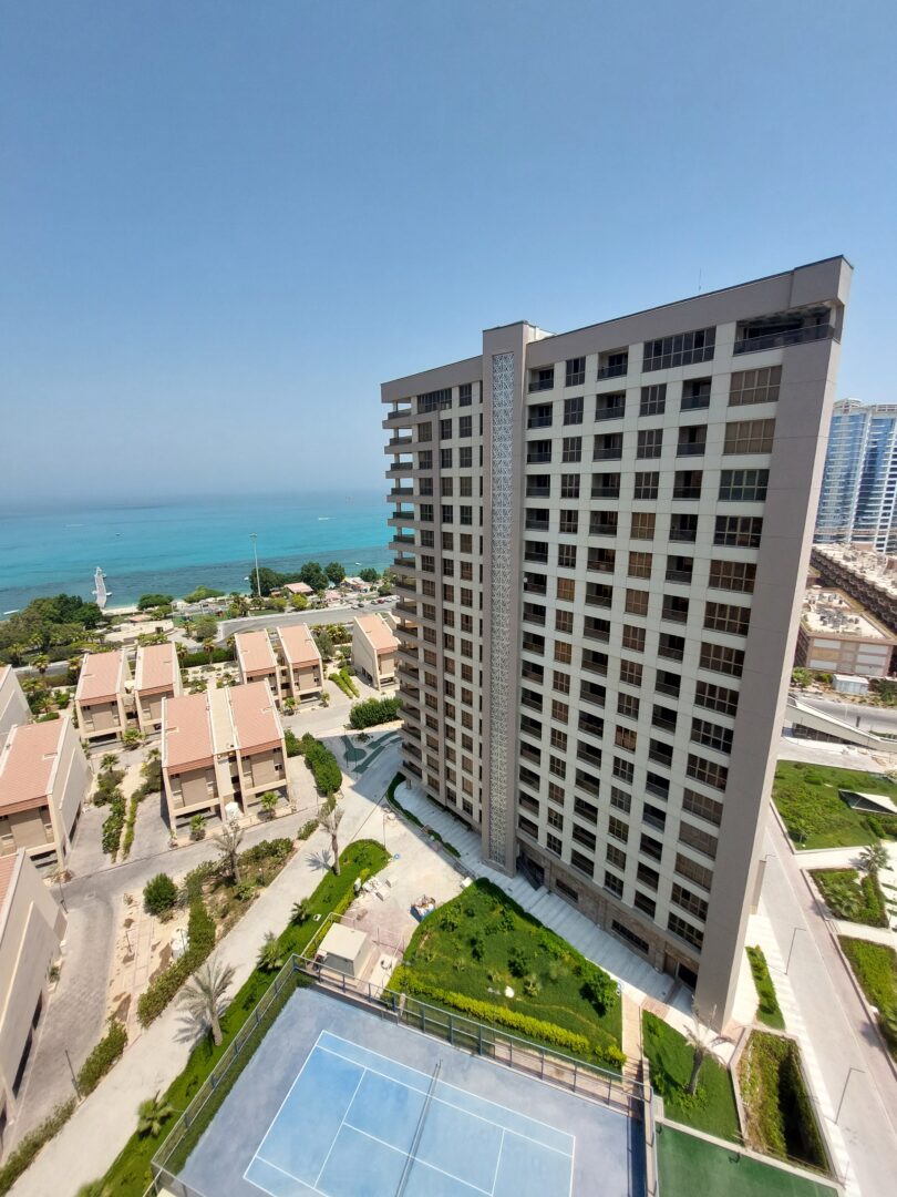 فروش استثنایی یک خواب در برج‌های رویای کیش | طبقه بالا | ویوی دریا