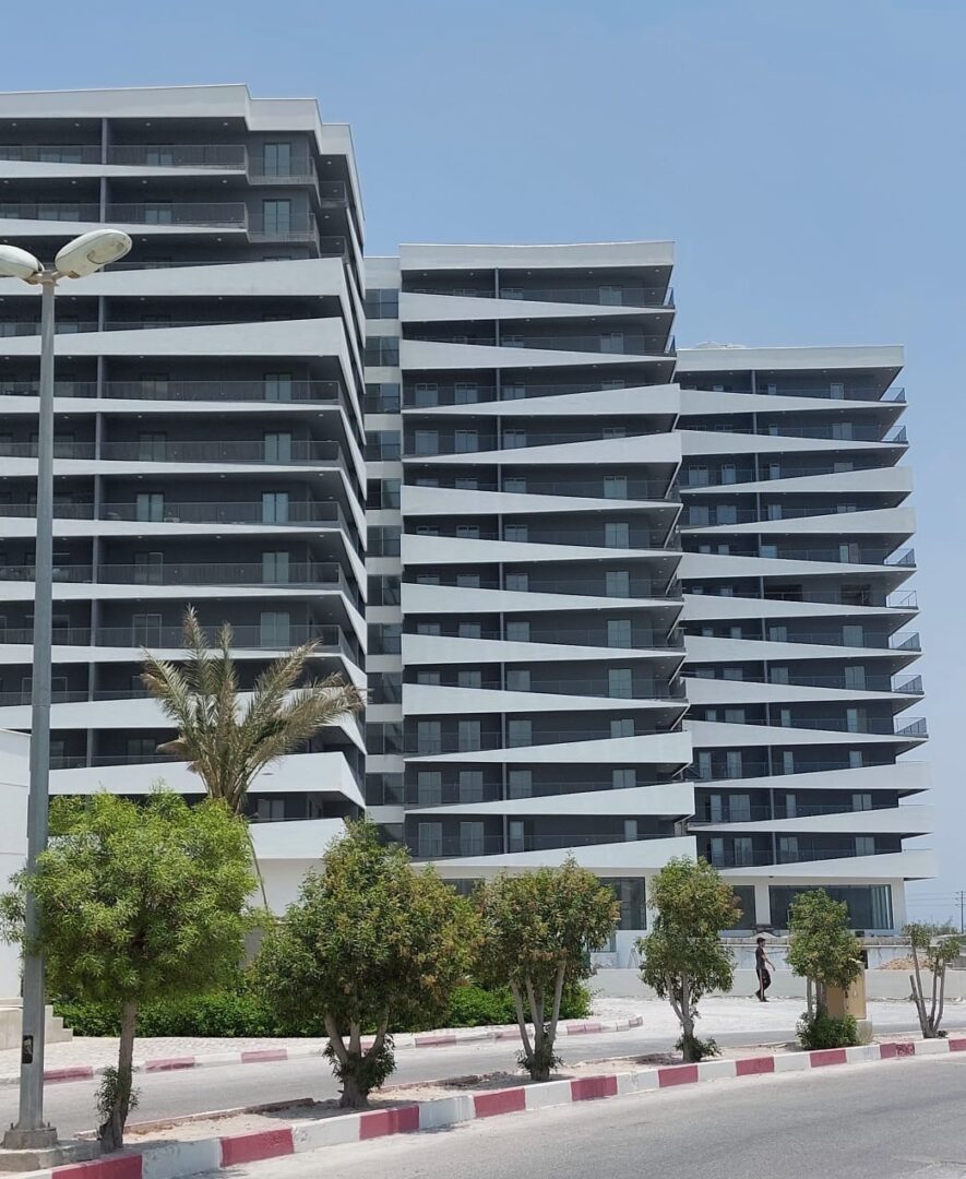 فروش ۱۰۸متری دوخواب/سرمایه گذاری/برج فروردین