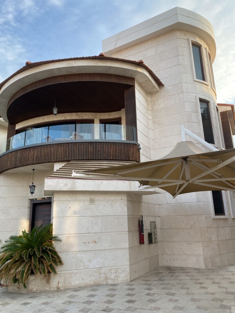 فروش ٢٤٠ متر ويلايى ديدنيها/ديزاين لوكس