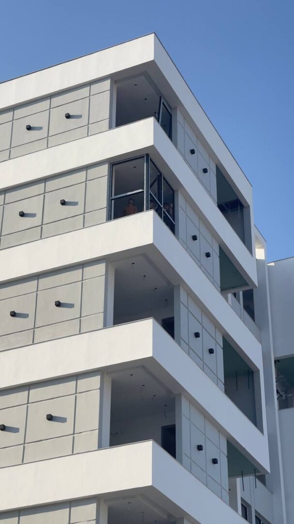 فروش دو خواب ۷۶ متری فاز ۷ صدف جزیره کیش