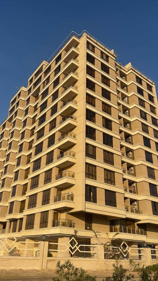 فروش ٩٥ متري دو خواب * ستاره كيش*