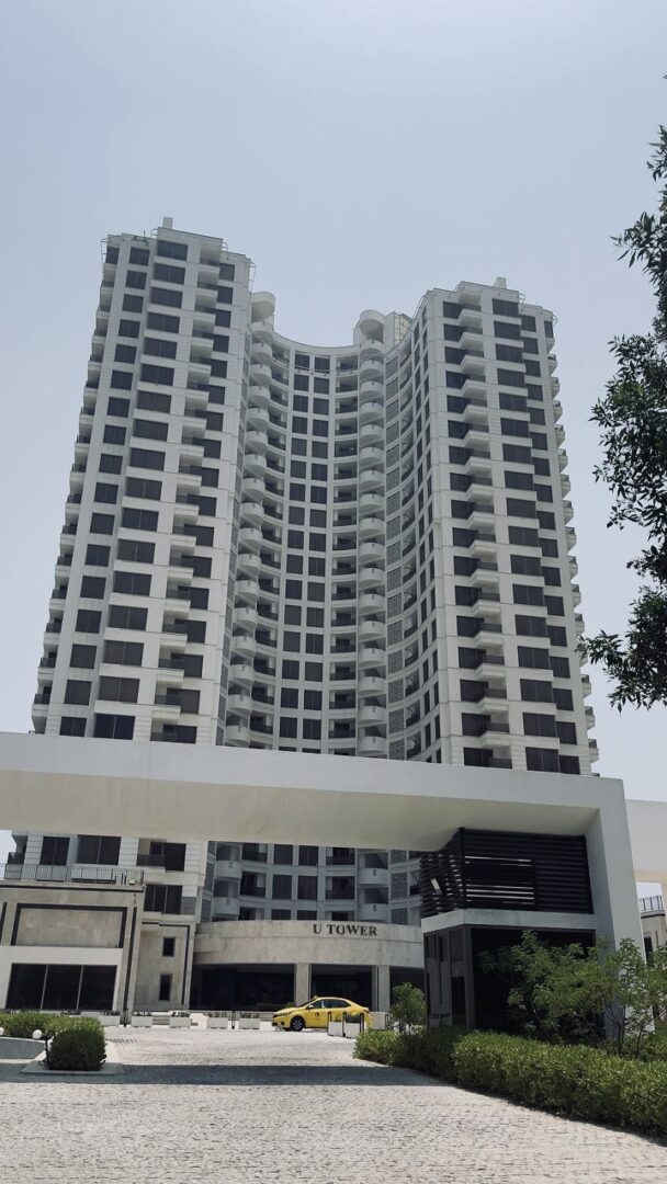 فروش ١٠٣متر برج شاراكس