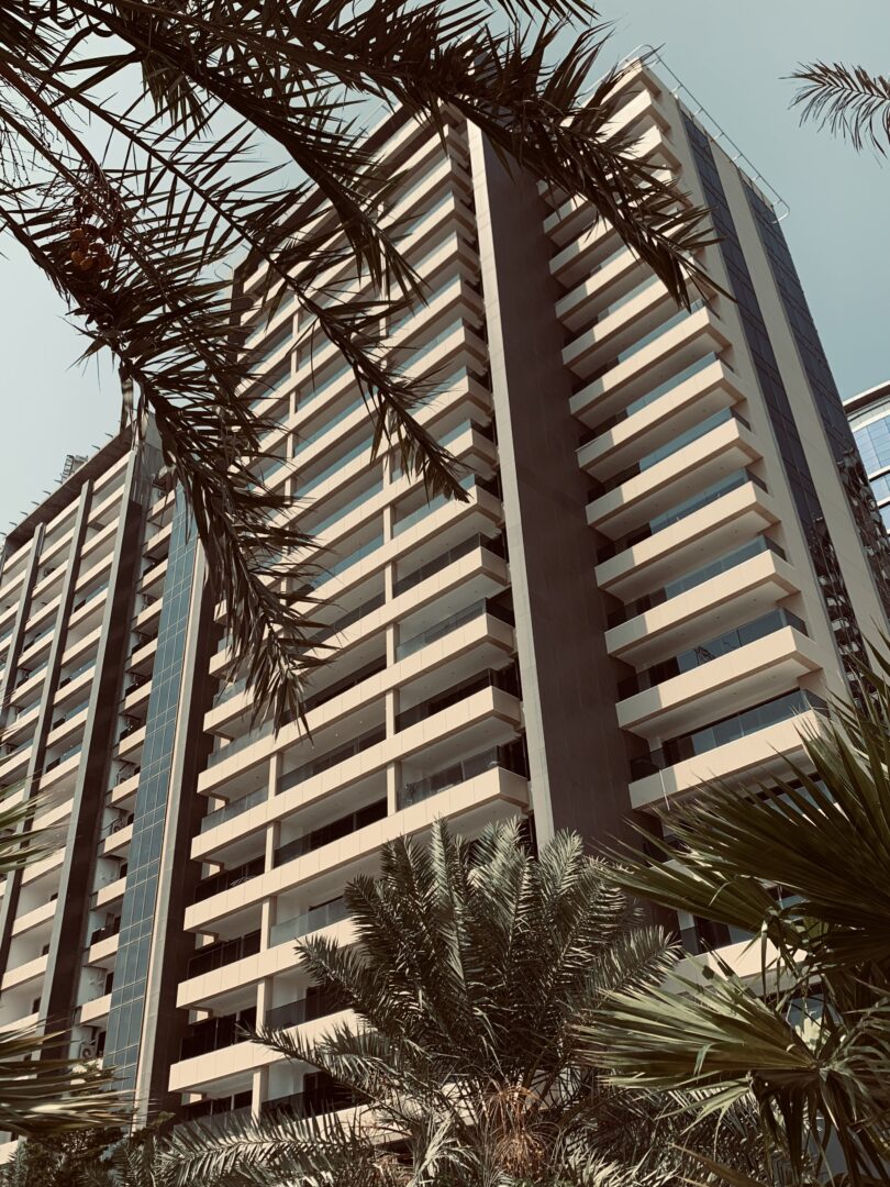 رهن و اجاره ١٠٠ متري برج پرشين مارينا