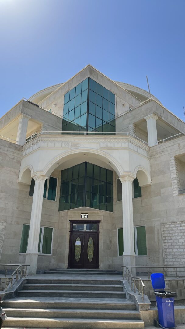 فروش٧٤متري مجتمع اناهيتا مرجان