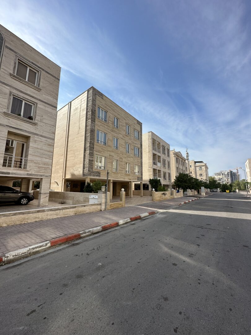 فروش٦٢ متري نوبنياد3 جزیره کیش