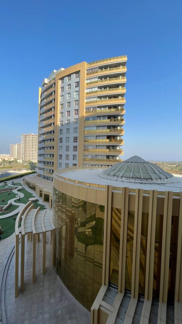 رهن و اجاره ١٠٠متري برج طلائي ١