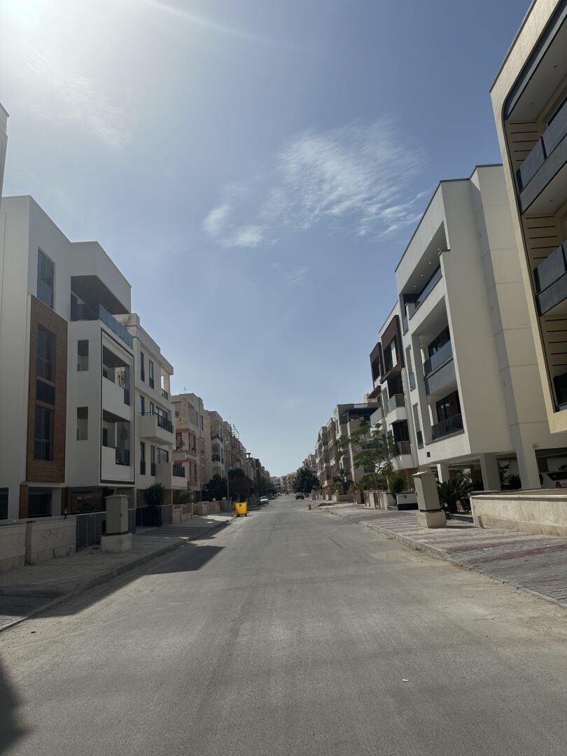 فروش 128 متری دید دریا برج پرشین مارینا مرجان کیش