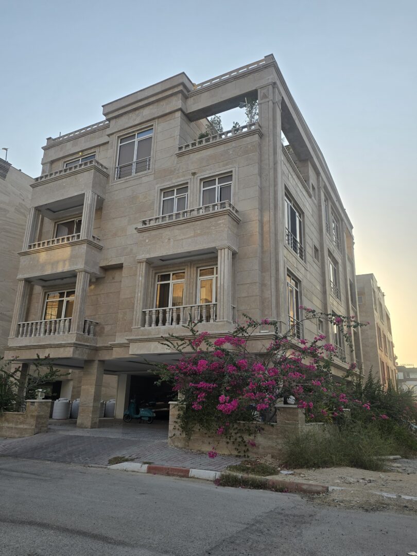 فروش آپارتمان ۸۲ متری نوبنیاد ۳ جزیره کیش