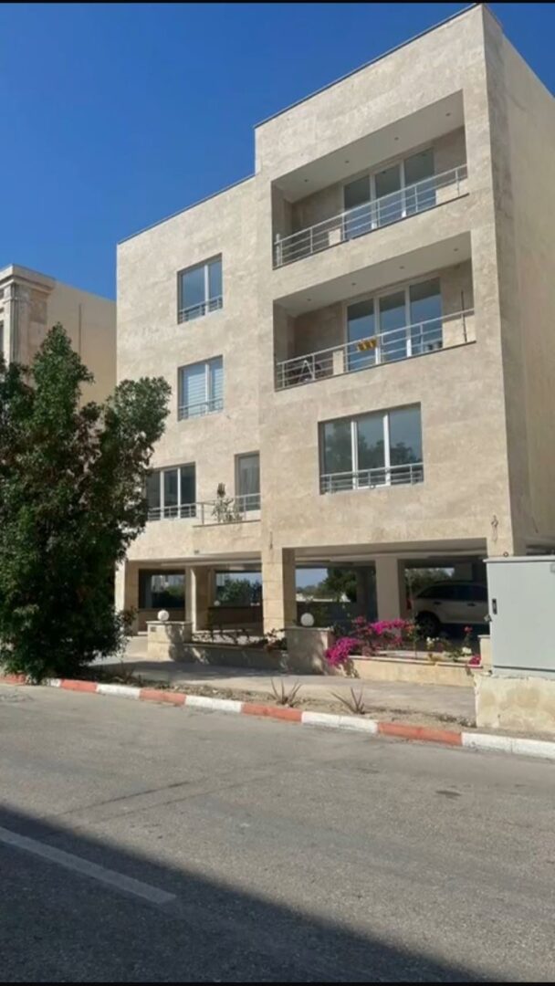 فروش 125 متر دوخواب/بازسازی شده/نوبنیاد2