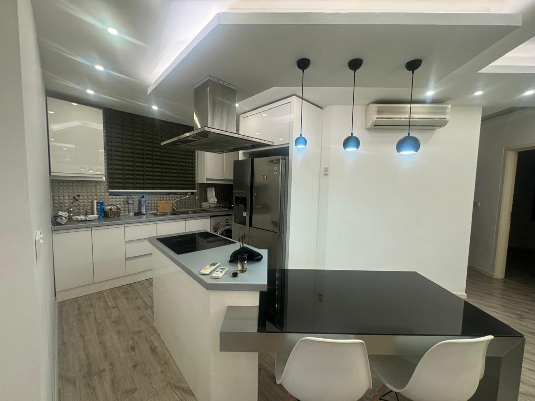 🏡 فروش آپارتمان ۷۳ متری دو‌خواب در شهرک صدف عرفان – خوش‌ساخت و مجهز