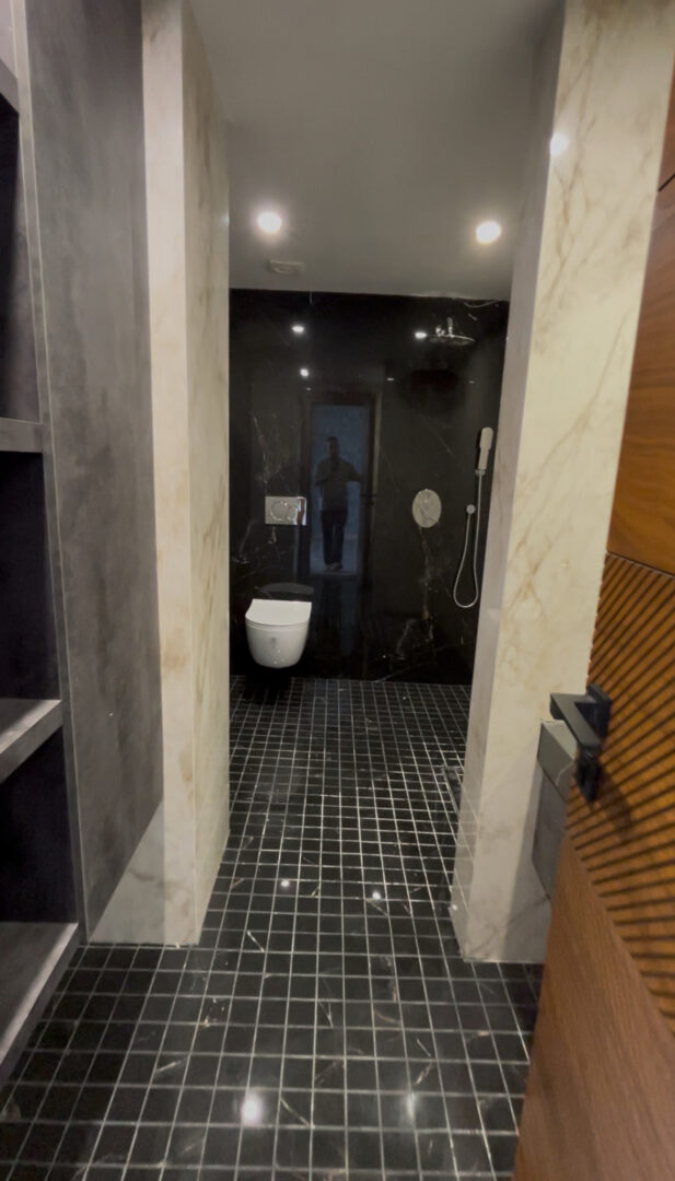 فروش آپارتمان ۱۱۵ متری در برج نوسار خرداد ستاره کیش