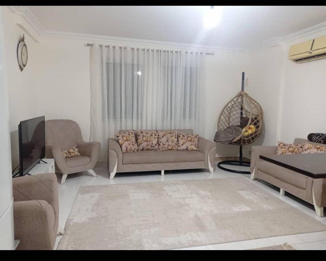 ⸻  🏡 آپارتمان ۷۲ متری دوخوابه – دونبش و خوش‌نقشه