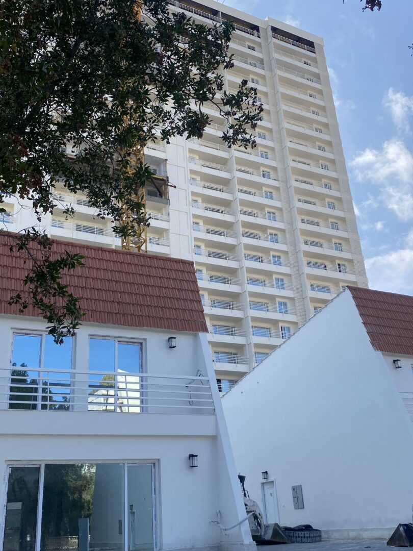 فروش سه خواب /دیزاین لوکس/دامون ساحلی ۲