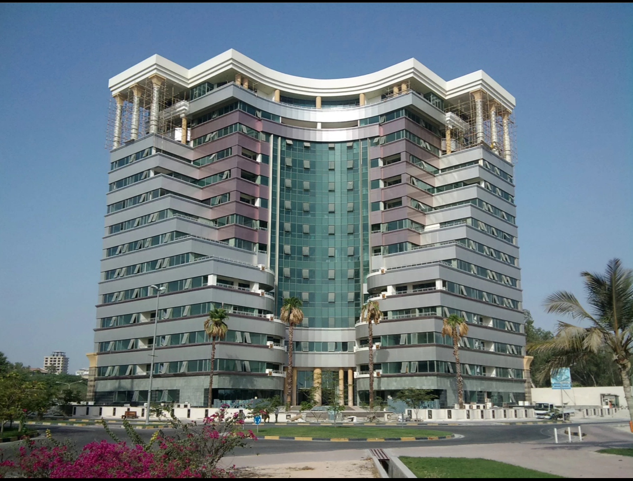 ۱۹۵ متر برج میکا ویوکامل دریا سنددار