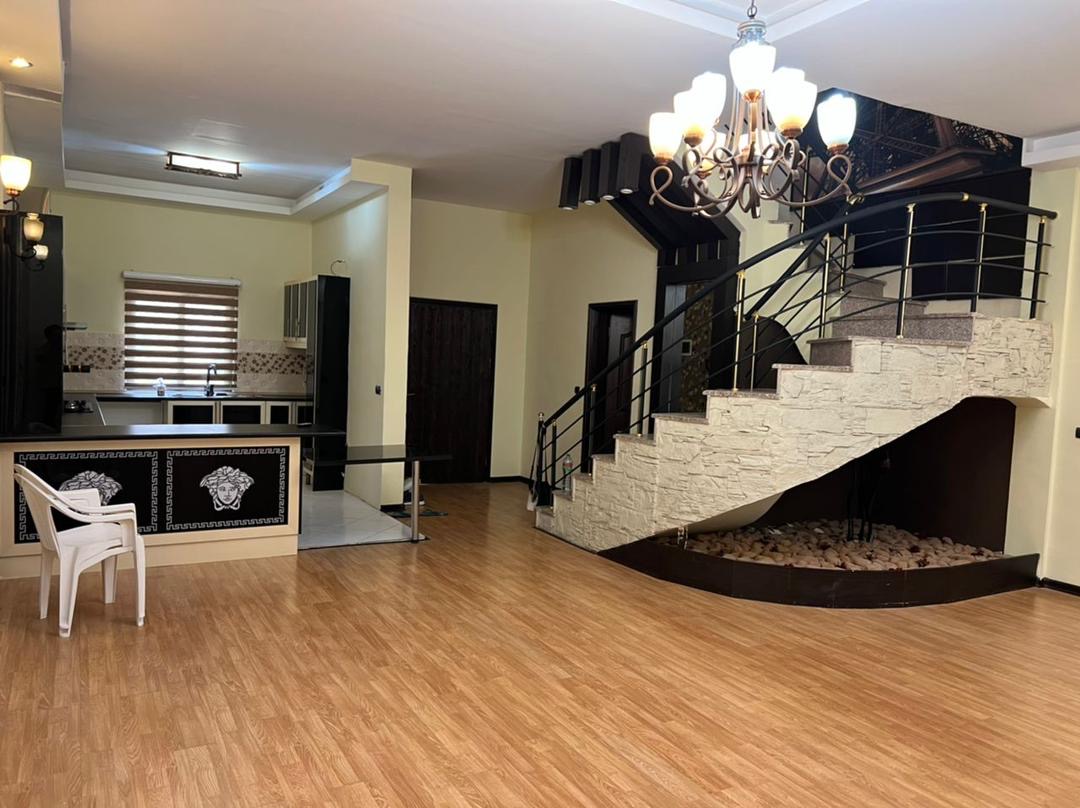 فروش ویلایی دوبلکس جزیره کیش زیر قیمت منطقه جهت سرمایه گذاری