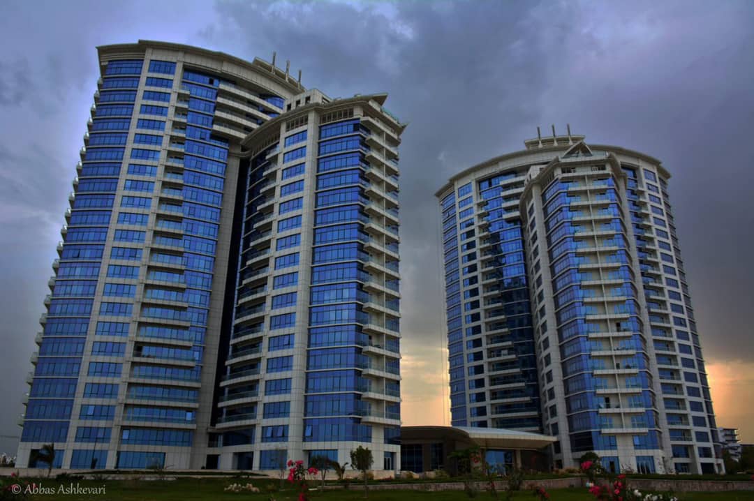 فروش واحد سه خواب برج دوقلو جزیره کیش با دید دریا