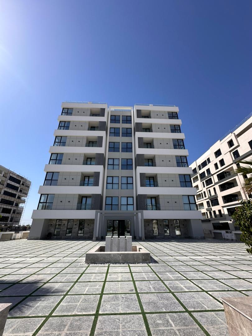 فروش فاز ۷ صدف استخر دار ۷۵ متر دوخواب