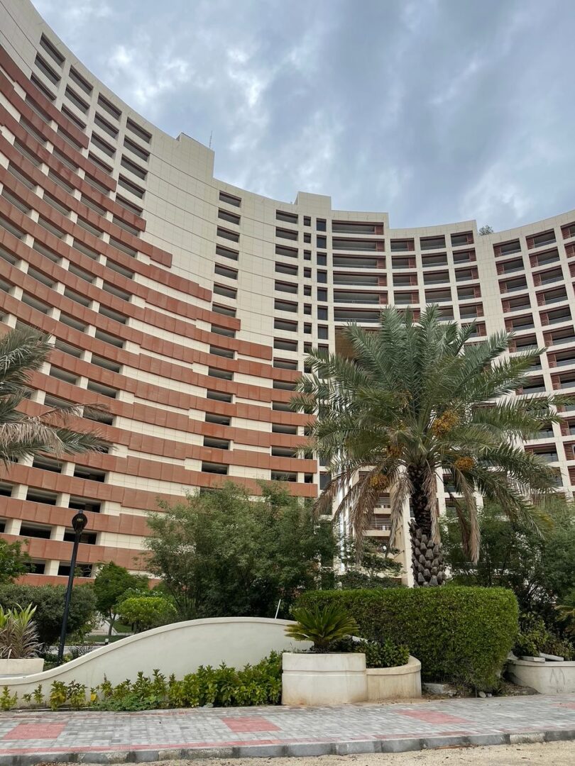 🏡 واحد ۱۹۵ متری در برج پرشین ساحلی، کیش